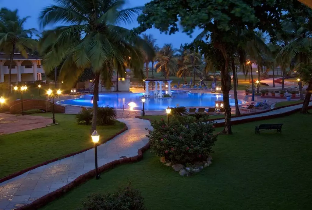 hotel holiday inn resort goa_shabavizparvaz_15.jpg